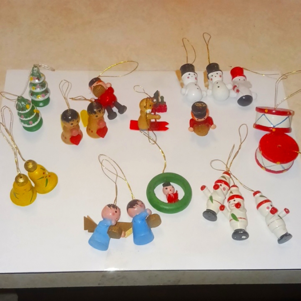 Vintage Wooden Christmas Ornaments